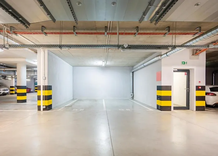 9Th Floor Lodz Manufaktura Apartments With Parking By Rentujemy