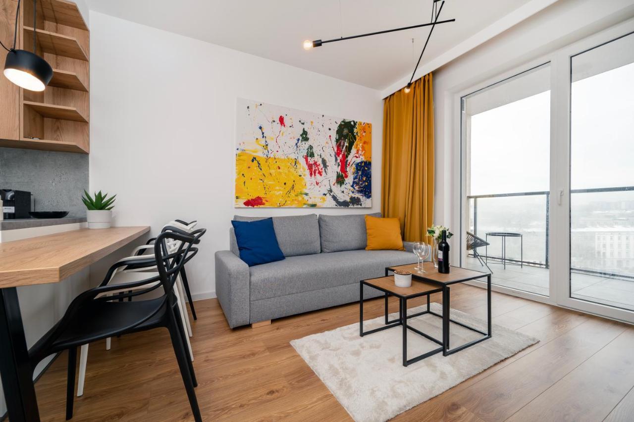 Apartment 9th Floor Manufaktura With Parking By Rentujemy *