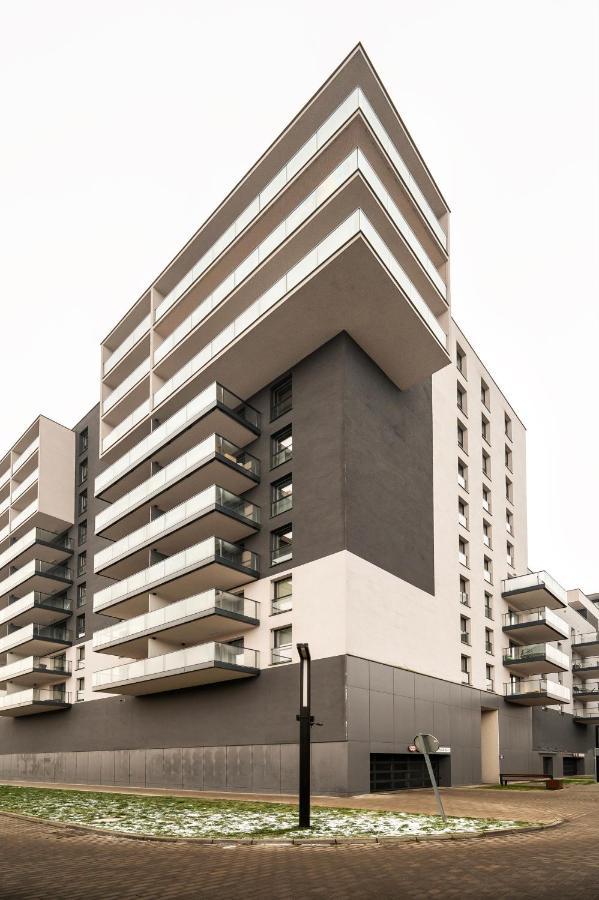 Apartment 9th Floor Manufaktura With Parking By Rentujemy Lodz (Lodz)